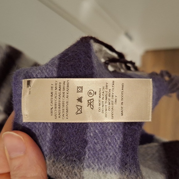 Burberry 100% Cashmere Narrow Purple, White & Black Plaid Scarf - Picture 3 of 4